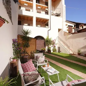bougainville-san-felice-del-benaco.it-lombardy.com/